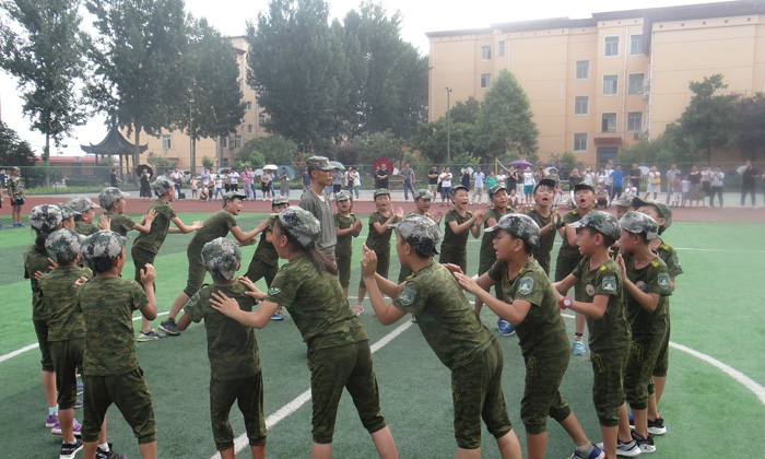 專(zhuān)門(mén)針對(duì)女孩子的軍事訓(xùn)練