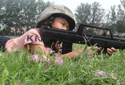 河南青少年軍事訓(xùn)練強(qiáng)度大嗎？