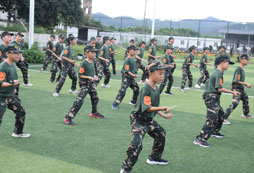 廣州黃埔名將軍事夏令營帶給孩子哪些保障