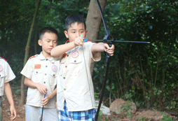 南昌紅泉文化軍事夏令營(yíng)給孩子一次全新的體驗(yàn)