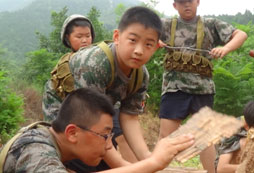 華南獵豹軍事夏令營(yíng)如何保障青少年人身安全？