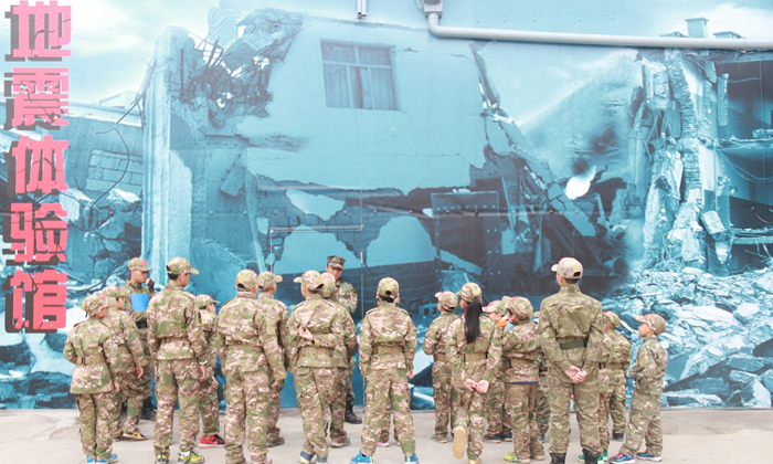 青少年參加澳門軍事訓(xùn)練營可以收獲些什么.jpg
