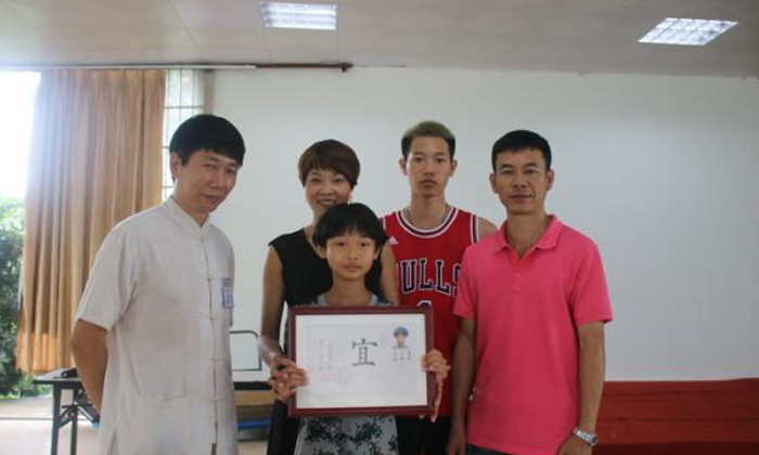 參加華南國學夏令營提升孩子人的人文素養(yǎng).jpg