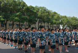 華南夏令營有沒有關于廣東的課程呢？