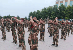 華中10天的夏令營課程對年齡有什么要求？