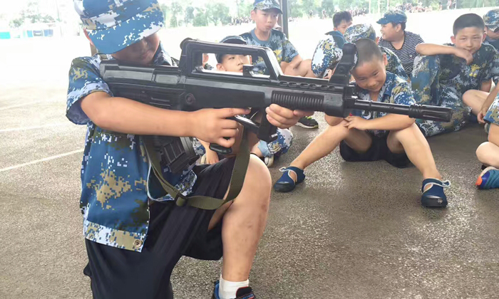 華中軍事夏令營課程.jpg