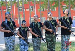 參加湖北暑期軍事夏令營大概需要多少錢？
