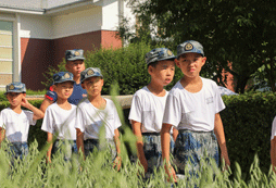 呼和浩特市的小學(xué)生夏令營(yíng)需要多少錢？