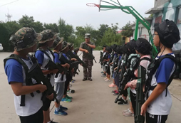 輝煌少年軍事夏令營師資如何？