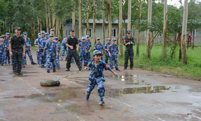 湖南軍事夏令營課程內(nèi)容有哪些？.jpg