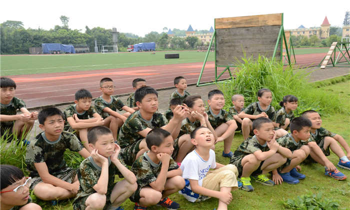 湖南哪家軍事夏令營比較好,孩子比較叛逆?