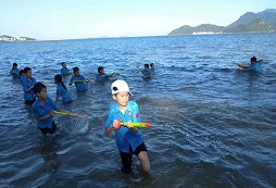 湖南野外拓展夏令營是一項很有意義的暑期活動