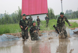 湖南軍事夏令營孩子綜合素質(zhì)成長第二課堂