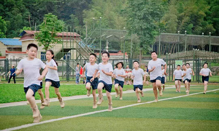 戶外技能夏令營哪家好