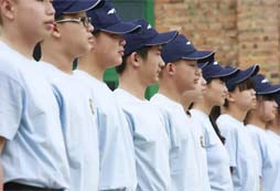 參加領(lǐng)袖特訓(xùn)奠定孩子非凡的領(lǐng)袖素質(zhì)