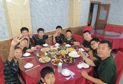 午餐1