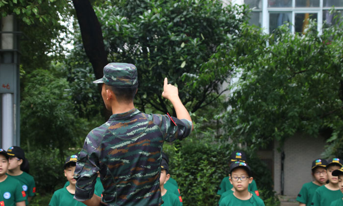 將官講話
