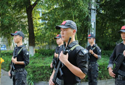 特種兵軍訓(xùn)