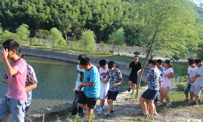 軍事夏令營活動中團隊精神是不可缺