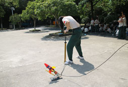 發(fā)射