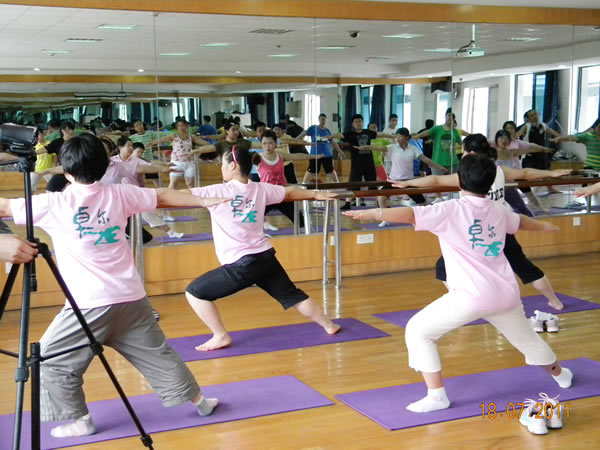 比較肥胖的孩子參加減肥訓(xùn)練營(yíng)會(huì)有收獲嗎？.jpg