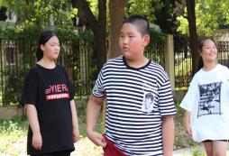 青少年應(yīng)該怎樣科學(xué)減肥，讓減肥夏令營來告訴你！