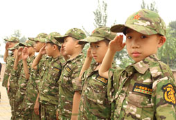 參加江蘇暑假夏令營(yíng)在什么地方報(bào)名？