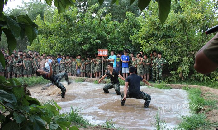 江蘇中學生軍事夏令營