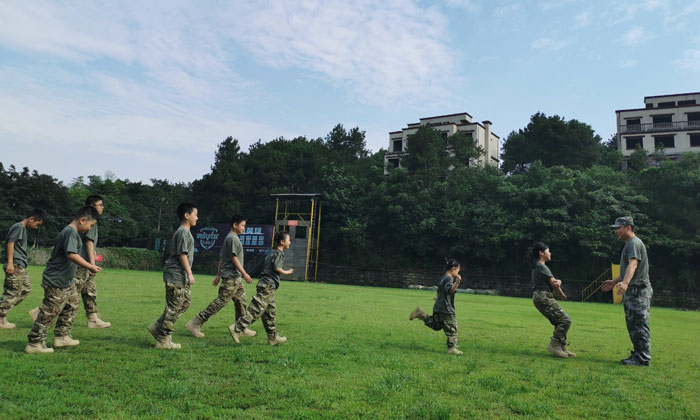 小知青.jpg
