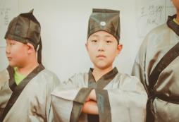 江蘇國學(xué)夏令營培養(yǎng)孩子做一名謙謙君子