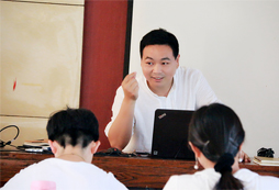 江蘇英語夏令營幫助孩子夯下堅(jiān)實(shí)的基礎(chǔ)