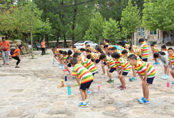 參加江蘇游學(xué)夏令營(yíng)如何時(shí)刻了解孩子信息