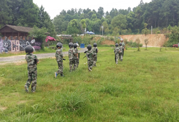 江西有3000以下的軍事夏令營嗎