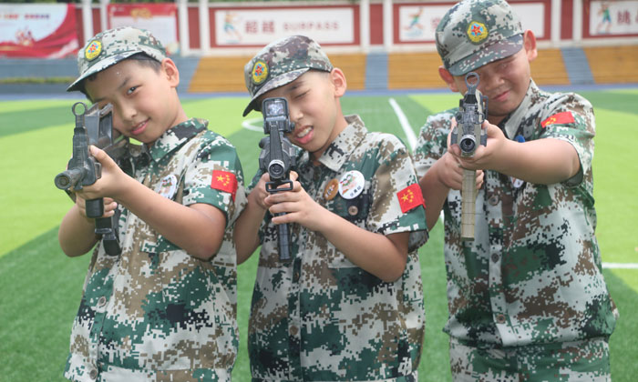 江西軍事夏令營收費多少
