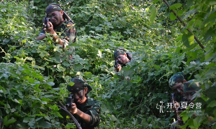 江西軍事夏令營(yíng)