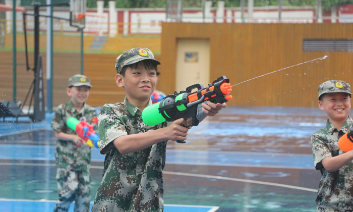 江西瑞金哪個(gè)軍旅夏令營好