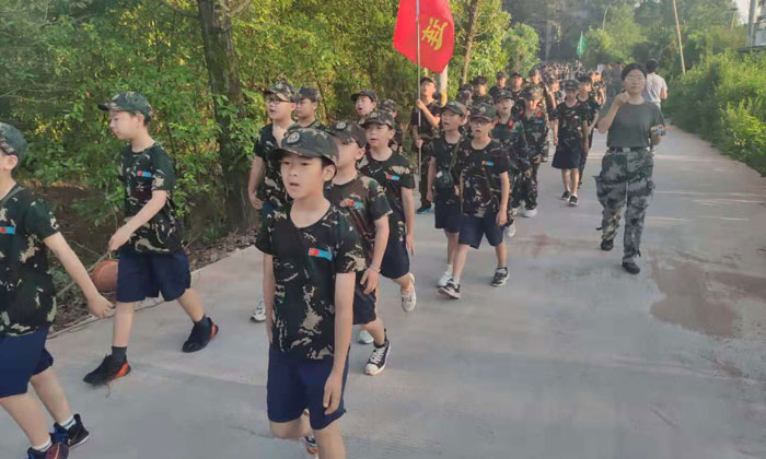 江西青少年軍訓夏令營哪家專業(yè)