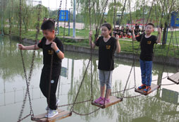 江西萍鄉(xiāng)青少年夏令營磨練孩子的意志力！