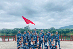 焦作軍事夏令營培養(yǎng)孩子的適應能力！
