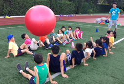 小學(xué)生參加假日夏令營(yíng)有哪些注意事項(xiàng)呢？
