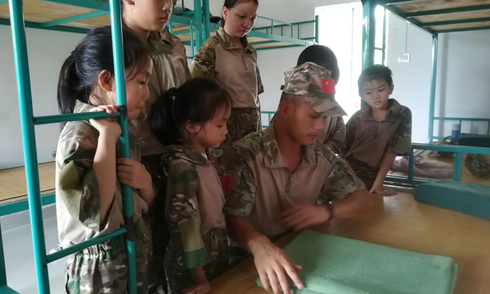 假日軍事夏令營.jpg