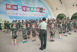 中學生參加假日戶外夏令營的目的