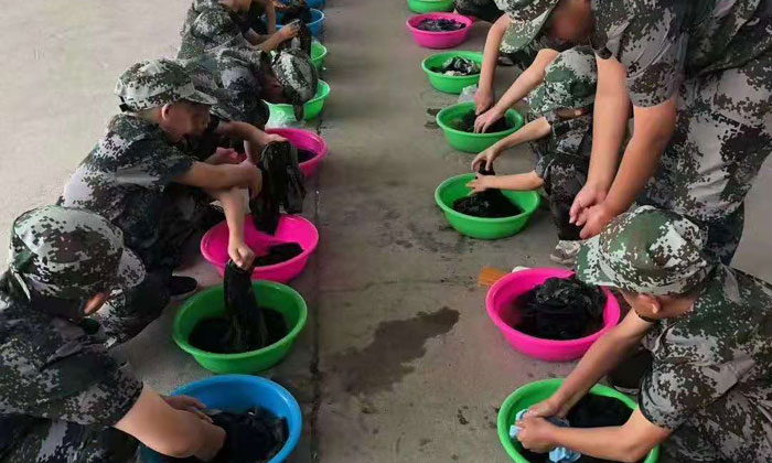 輝煌少年夏令營