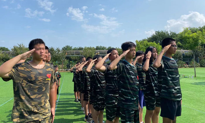 濟(jì)南軍事夏令營有哪些報(bào)名條件