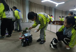 為什么要選擇機(jī)器人夏令營？