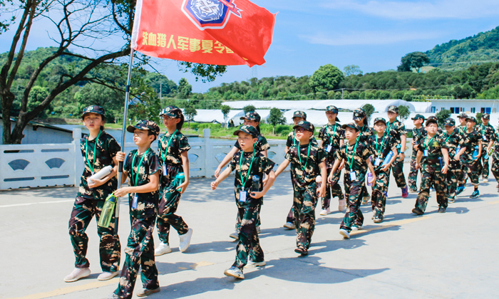 鐵血獵人軍事夏令營