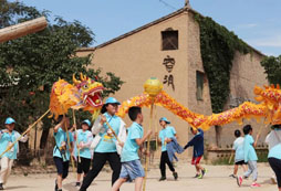 孩子參加假日小隊(duì)初見北京研學(xué)夏令營好不好？
