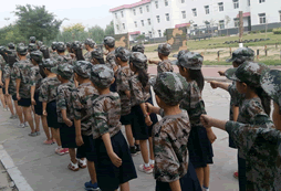 軍事夏令營讓孩子變得更聽話
