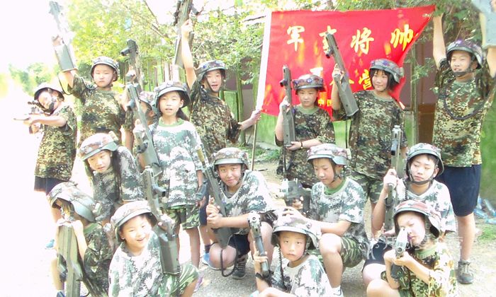 我們小團(tuán)隊的合影照