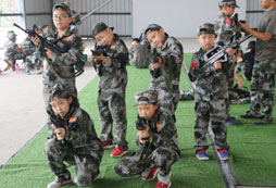 云南省青少年軍事夏令營有什么訓練特色?